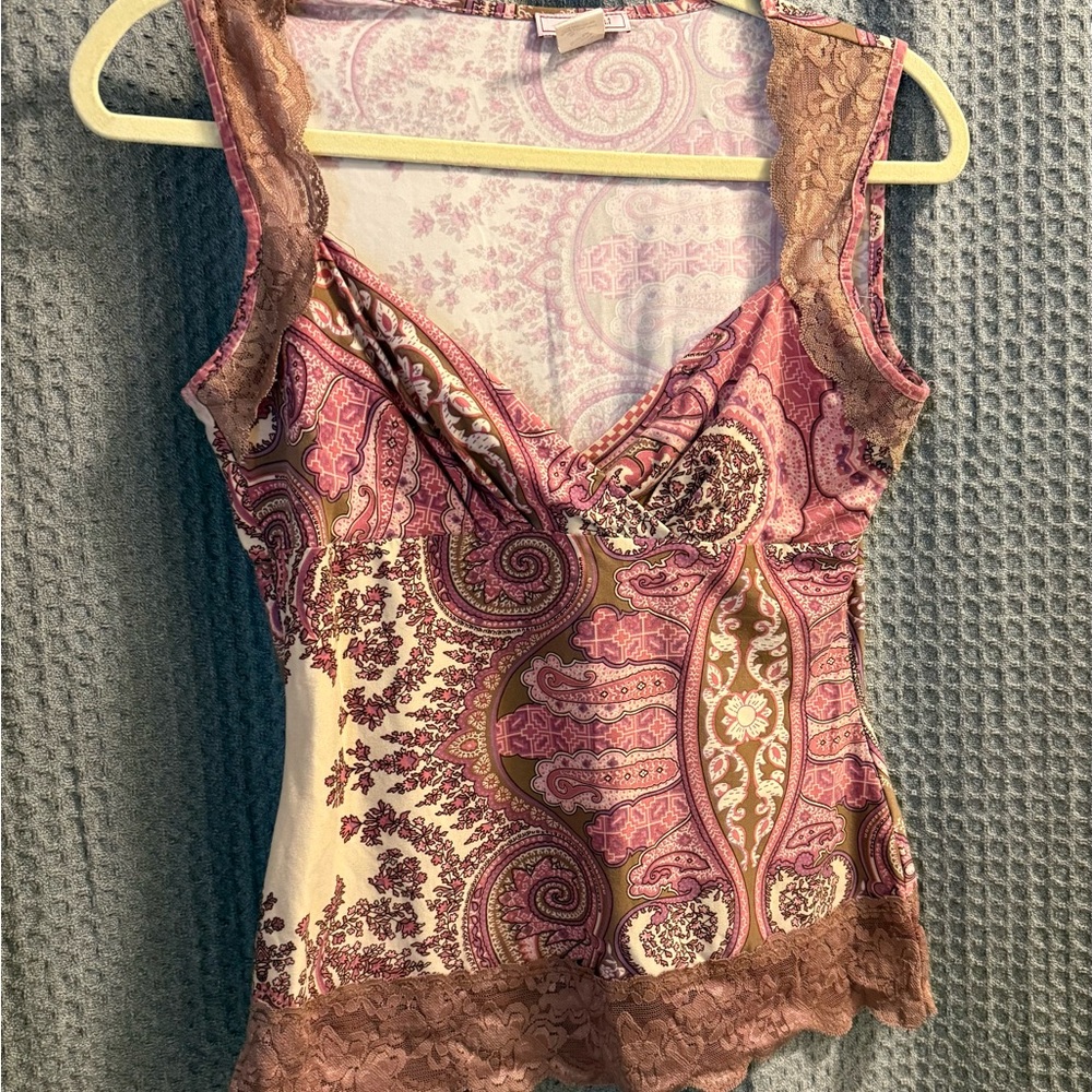 Paisley V-Neck Lace-Trim Camisole - Pink/Cream